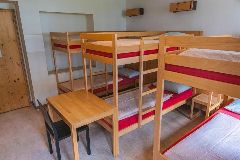 Bed in 6-Bed Dormitory Room image 3