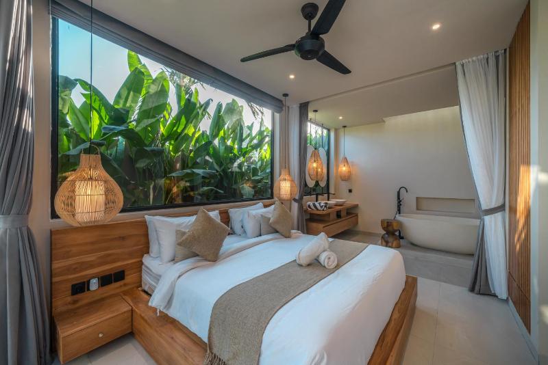 Villa Nalaka - Sophisticated 2BR Steps from Pererenan Beach - image 11