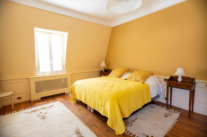 Deluxe Suite image 1