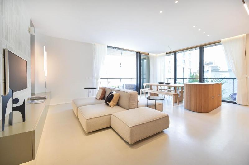 La Suite 3BR near the Beach by HolyGuest - image 7