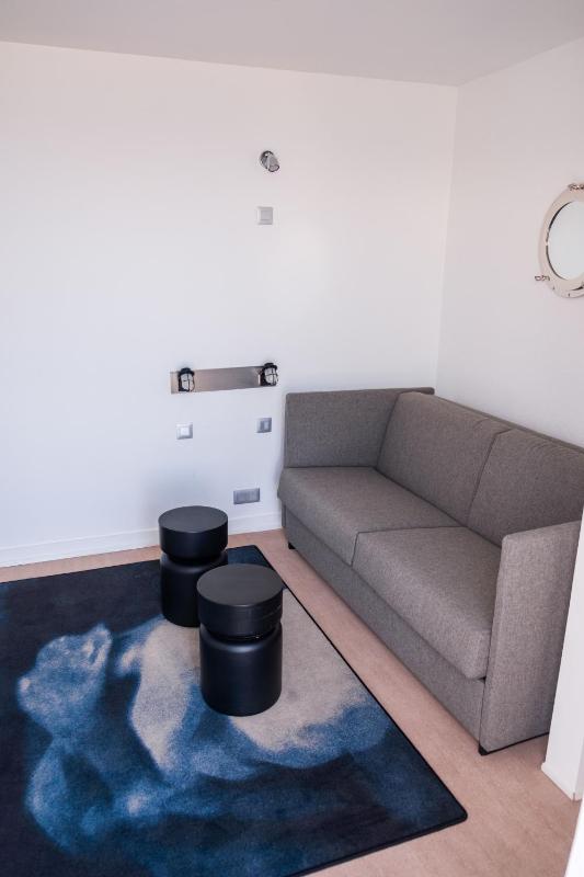 Suite with Sea View image 3