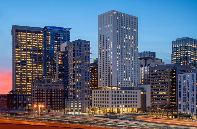 Hyatt Regency Seattle - image 5