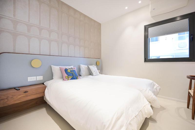 La Suite 3BR near the Beach by HolyGuest - image 15