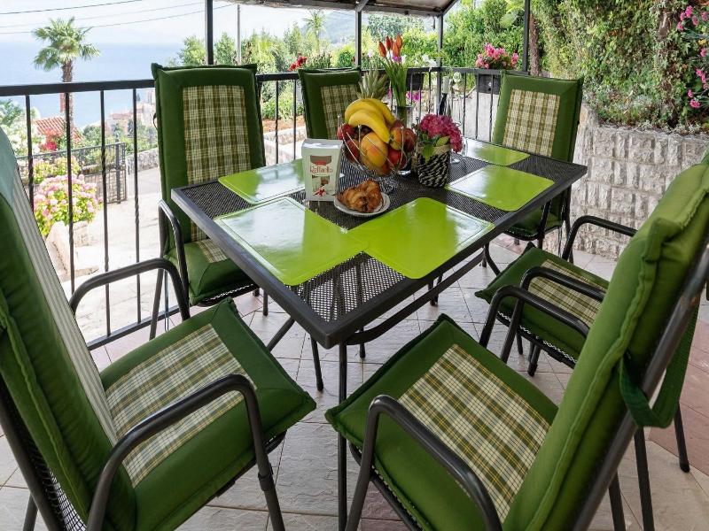 Apartment Sanja Opatija - Two bedroom apartment with Terrace and sea view - image 14