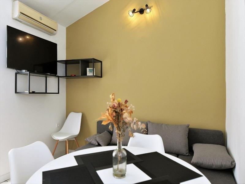 Apartments Helena - Superior One bedroom apartment with Balcony and Sea View - A2 - image 24