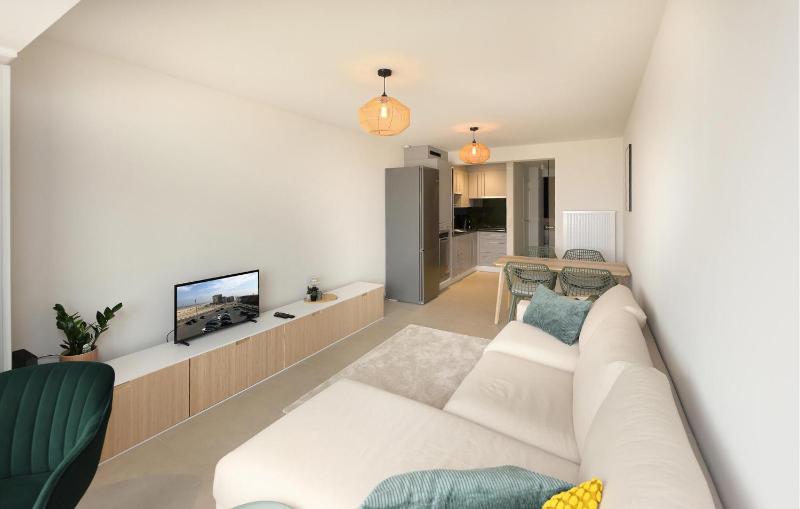 1 Bedroom Nice Apartment In Oostende - image 12