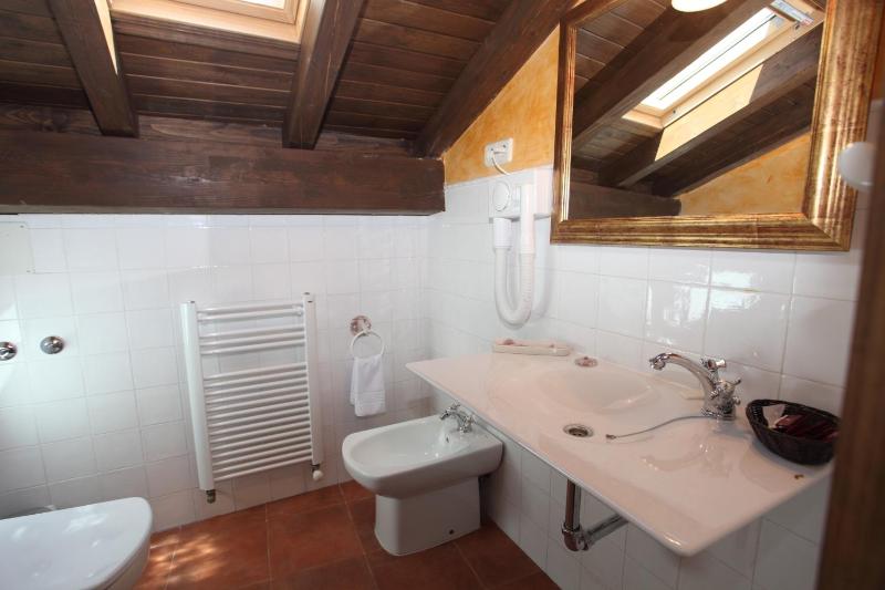 Suite image 4