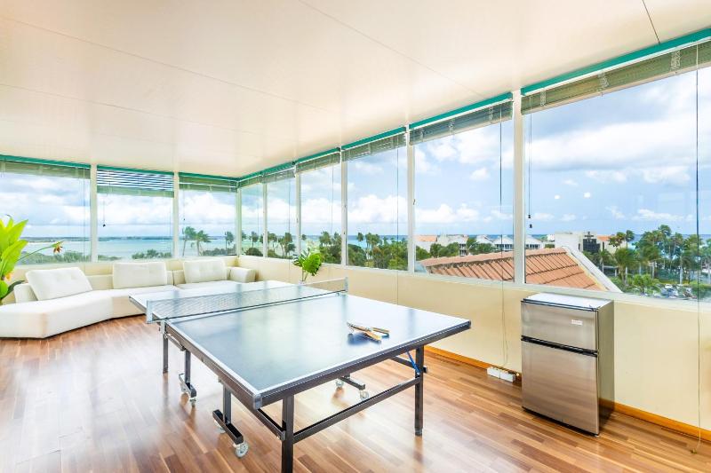 Bocobay Penthouse 4BR 4BA with Rooftop Pool - image 14