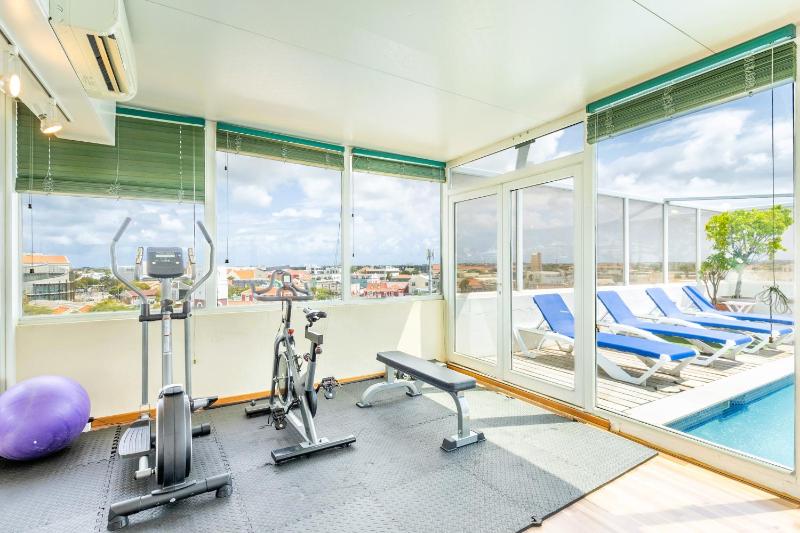 Bocobay Penthouse 4BR 4BA with Rooftop Pool - image 7