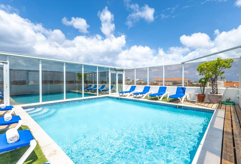 Bocobay Penthouse 4BR 4BA with Rooftop Pool - image 3