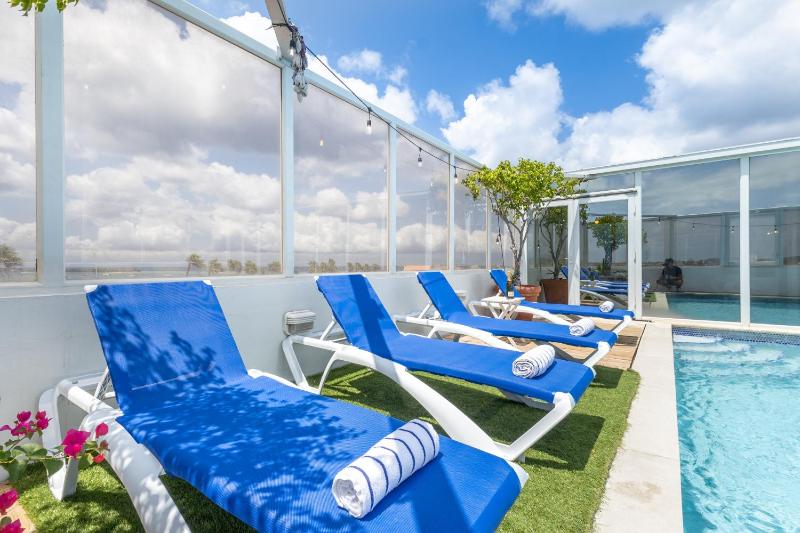 Bocobay Penthouse 4BR 4BA with Rooftop Pool - image 11