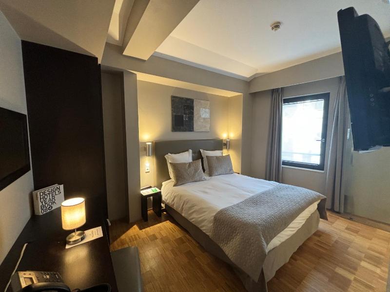 Comfort Double Room image 3