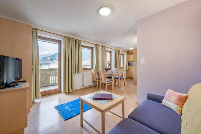 Apartment (4 Adults) - Annex image 2