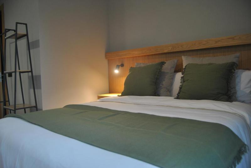 ZALLE OVIEDO SUITES - image 11