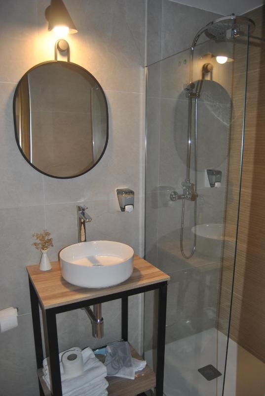 ZALLE OVIEDO SUITES - image 20