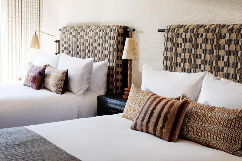 Downtown Los Angeles Proper Hotel a Member of Design Hotels - image 10