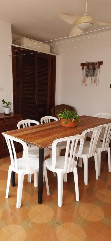 Casa espaçosa pertinho da praia - image 47