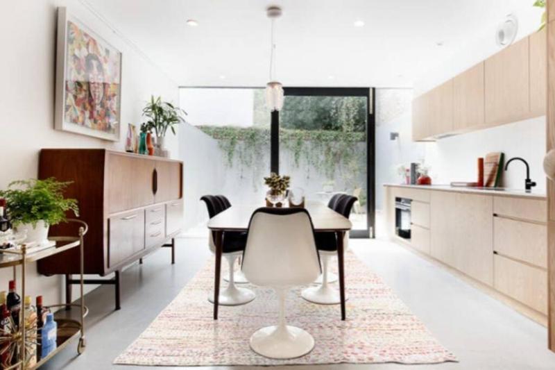 Chic Abode in Trendiest Suburb - image 7