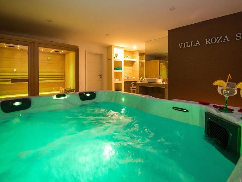 Villa Roza - One-Bedroom Apartment with Balcony - image 10