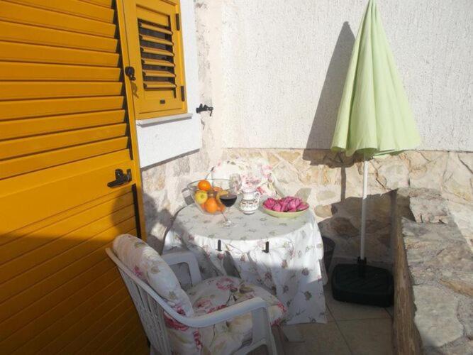 Apartments Sunce - One Bedroom Apartment with Terrace and Sea View - image 9
