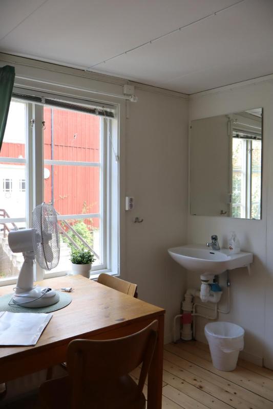 Family Room with Shared Bathroom image 4