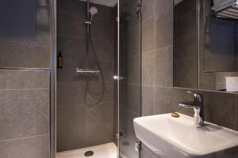 Triple Room image 4