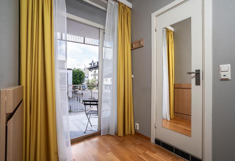 Business Double Room image 4