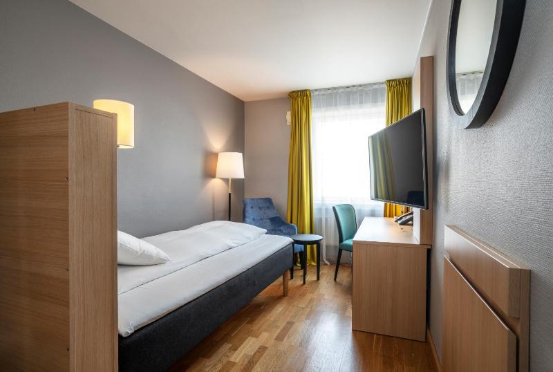 Standard Single Room image 1