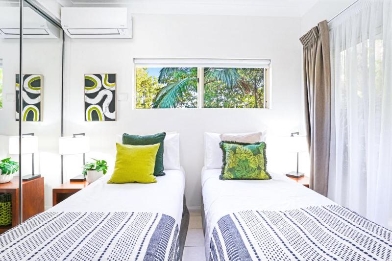 12 Central Plaza Port Douglas - image 9