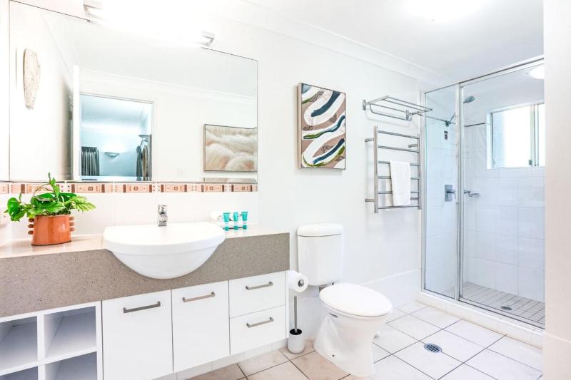 12 Central Plaza Port Douglas - image 6