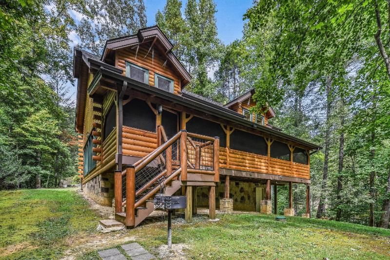 Three-Bedroom House image 2