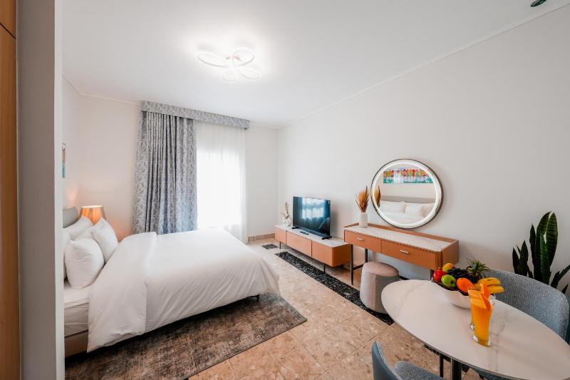 Deluxe Room image 4