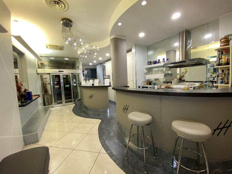 Hotel Holiday- Alla Finestrella - image 7