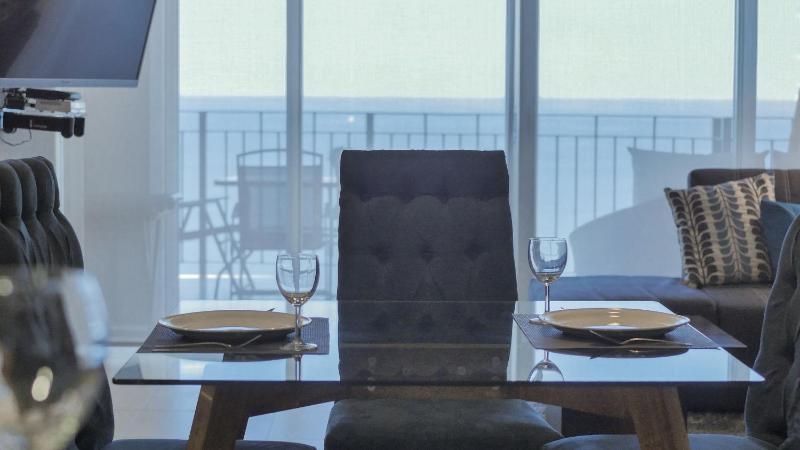 Beachfront Chic Condo - perfect 4Home office! - image 12