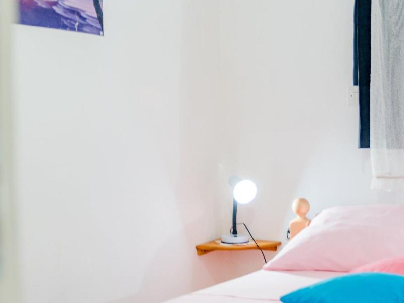 Apartment Sea Star - Three-Bedroom Apartment with Pool and Sea View - image 7