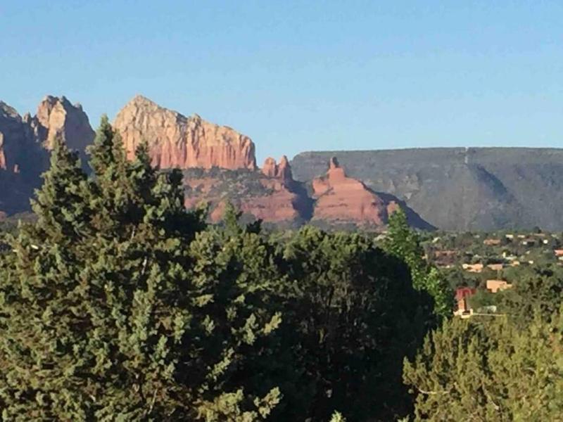 Unbeatable views incredible Sedona location - image 40