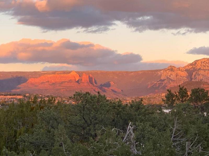 Unbeatable views incredible Sedona location - image 42