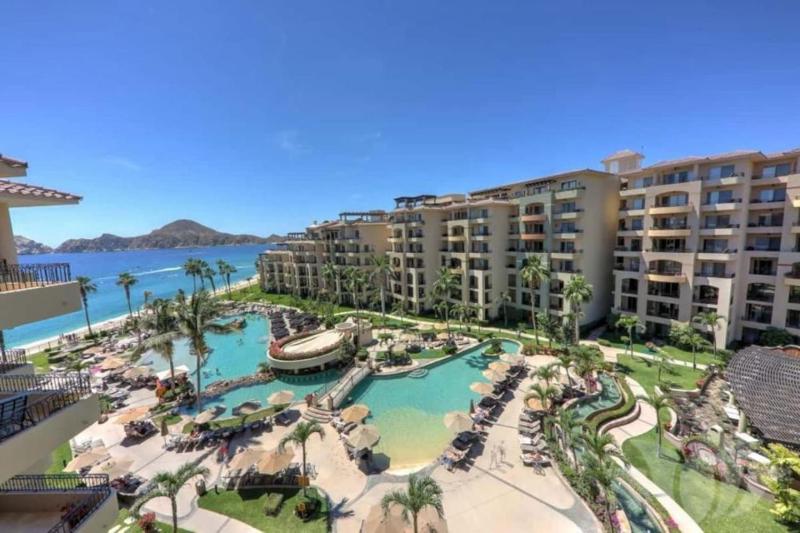Beachfront Premium Ocean View 5 Star VLE 1604 - image 9