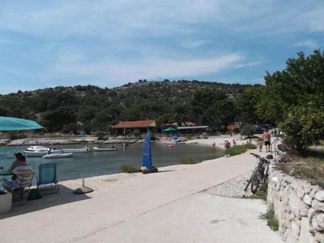 Apartments Sunce - One Bedroom Apartment with Sea View and Terrace - image 16