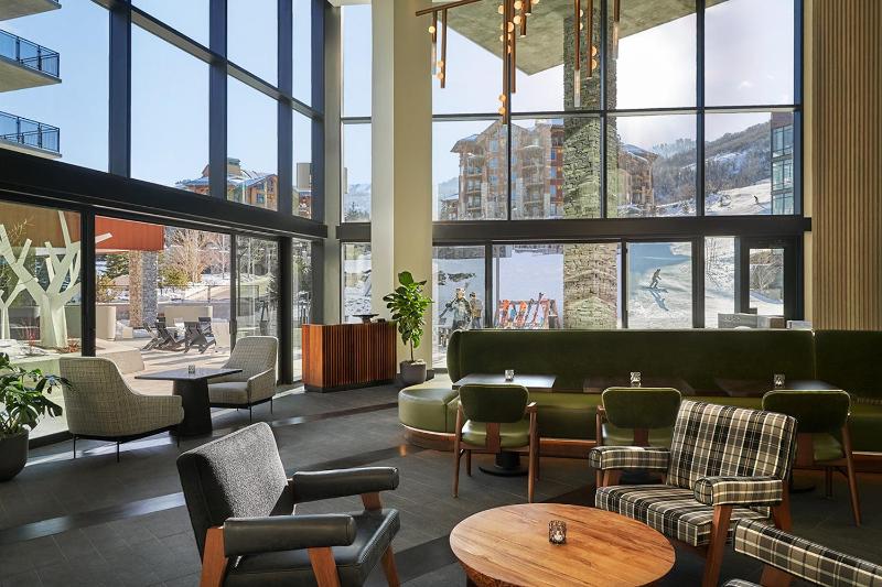 Ski-in/out exclusive 3BR high end luxury at Park City Mountain restaurants spa bar rooftop pool - image 25
