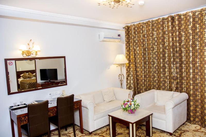 Suite image 3