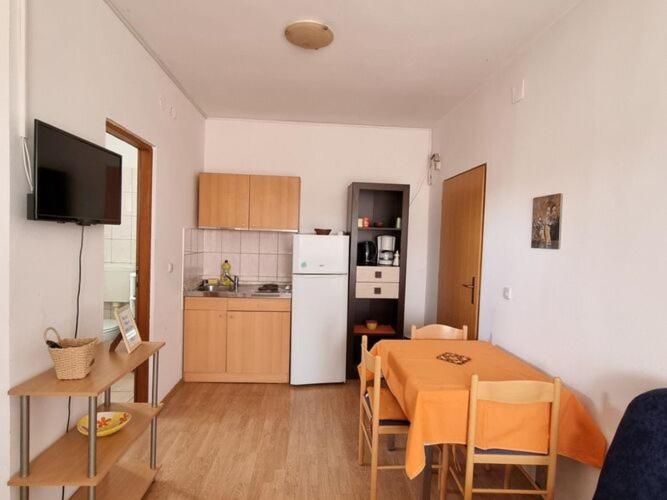 Apartments Vanja Skara Biograd - Studio Apartment with Terrace - image 17