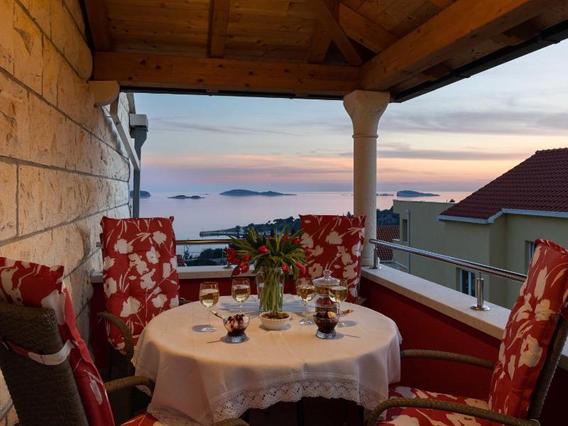 Apartments Subrenum - Comfort Two Bedroom Apartment with Terrace and Sea View A2 - image 23