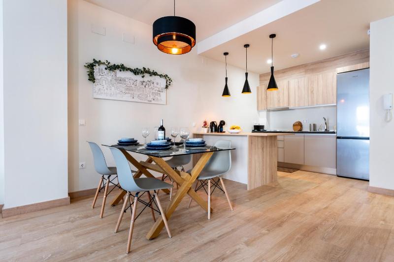MalagaSuite Comfortable Home Apartments - image 11