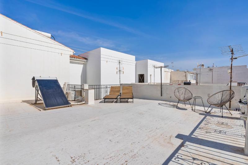 Bright rooftop by Costarentals - Ref 255 - image 16
