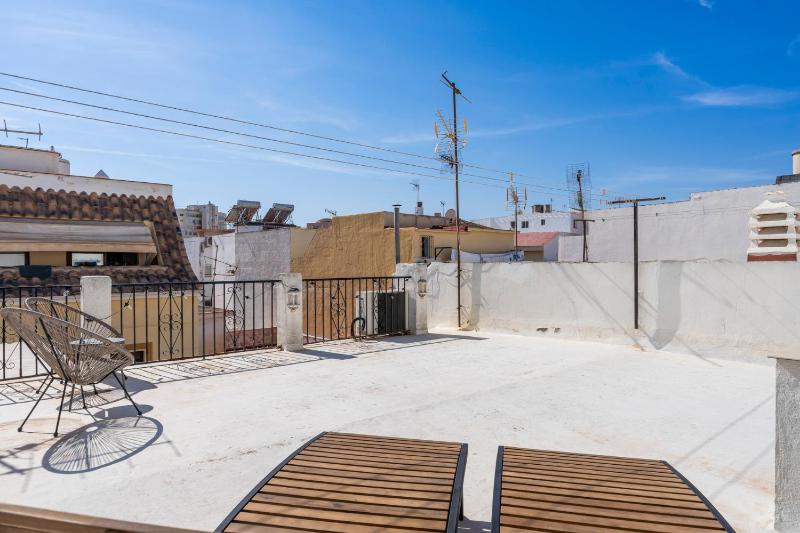 Bright rooftop by Costarentals - Ref 255 - image 11