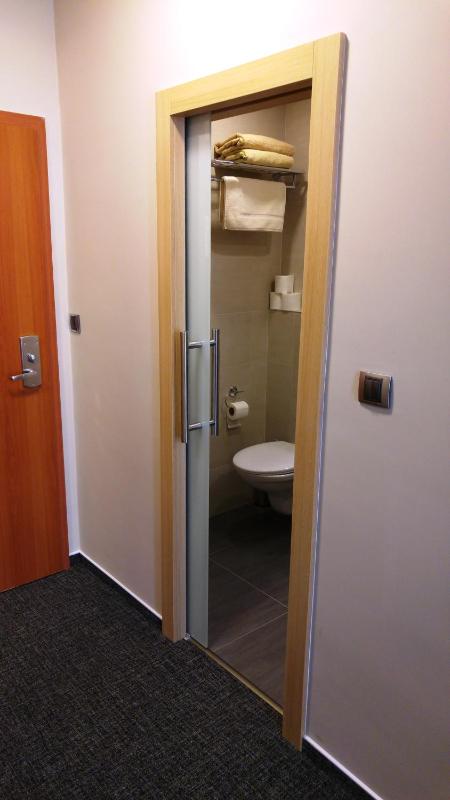 Deluxe Double or Twin Room with Balcony image 1
