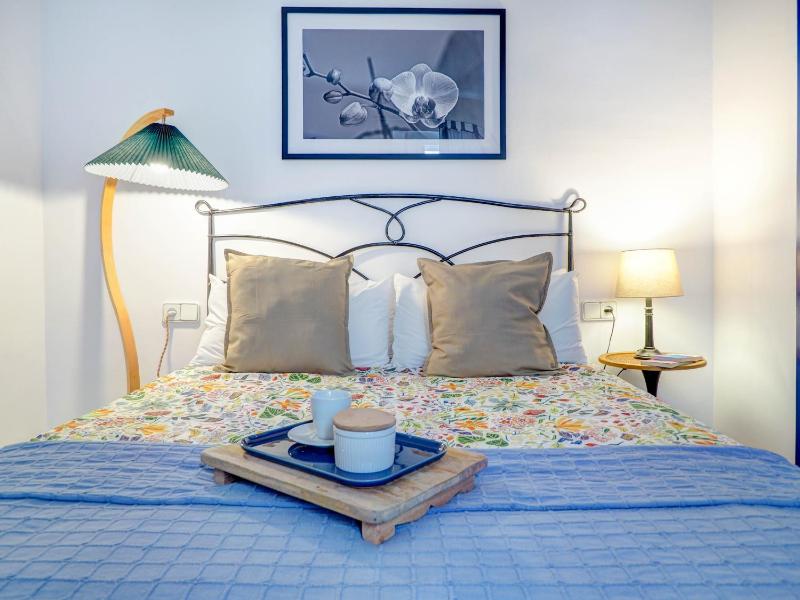 Velero Attic by Hello Homes Sitges - image 18