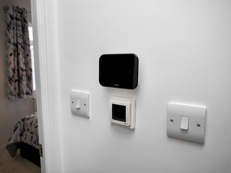 Charming Home - Free Parking - Private Garden - Pass the Keys - image 49