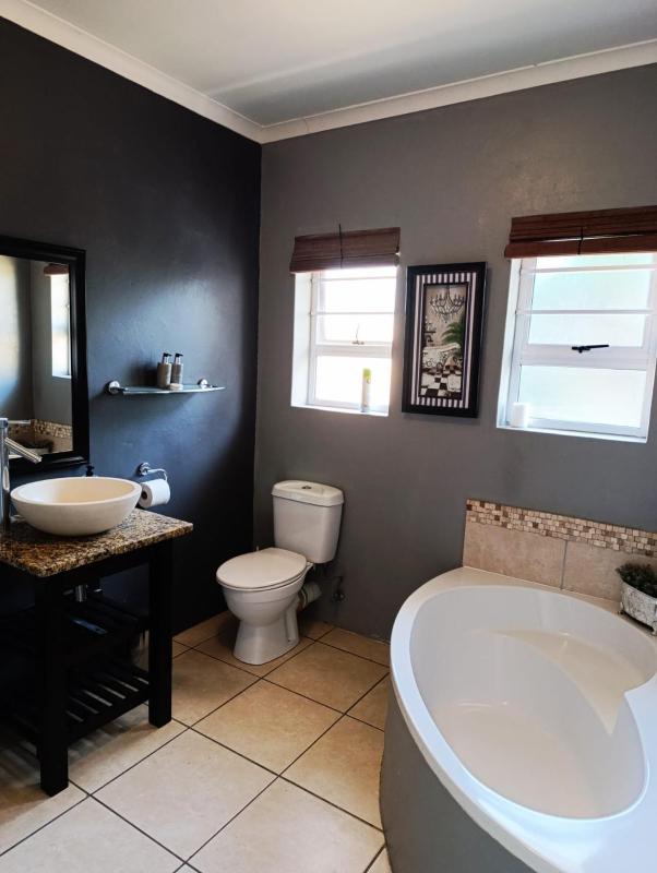 Reef View BnB - image 14